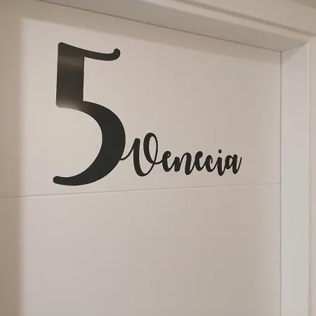 Aparthotel Estudios Arcos