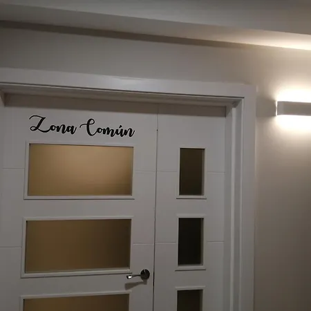 Estudios Arcos Aparthotel *