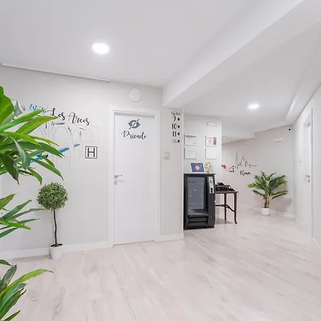 Estudios Arcos Aparthotel *