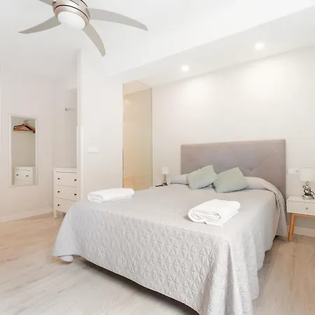Hotel apartamentowy Estudios Arcos