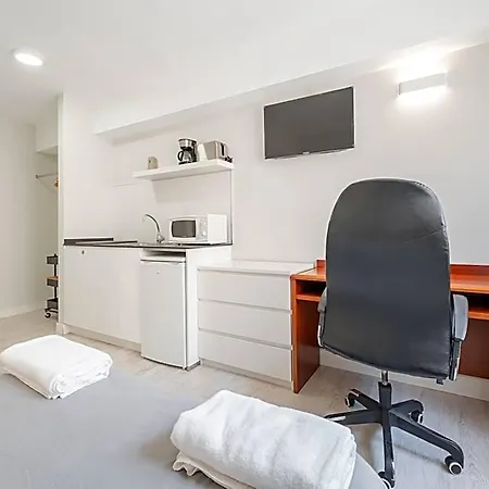 Estudios Arcos 3*